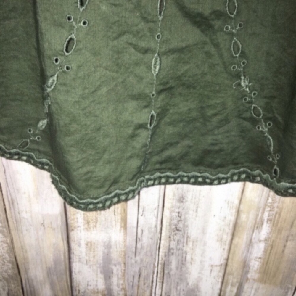 Gap Green Eyelet Blouse - Picture 4 of 4